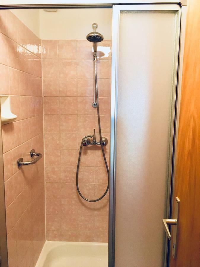 Apartamento Haus Waldhof Brixen im Thale Exterior foto